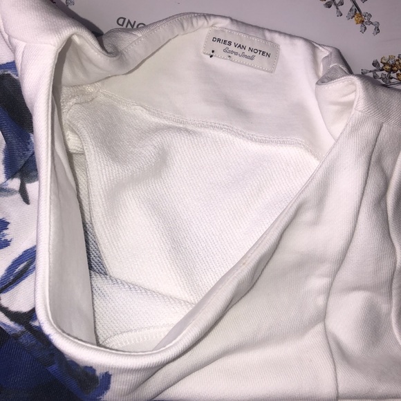 DRIES VAN NOTEN
Floral-print cotton-jersey sweatshirt Size XS - Picture 8 of 9